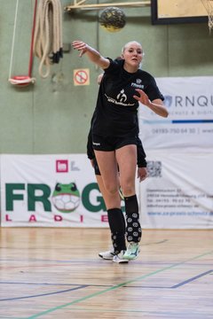 Bild 171 - wBJ SV Henstedt Ulzburg - HSG Holstein Kiel/Kronshagen : Ergebnis: 30:28